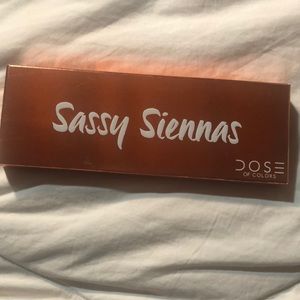 Brand new eyeshadow pallete